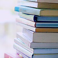 B&uuml;cherstapel