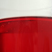 Rote Fl&uuml;ssigkeit in Glas
