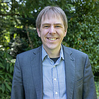 Portrait Christian Kuhnle, BJR-Landesvorstand, im Gr&uuml;nen